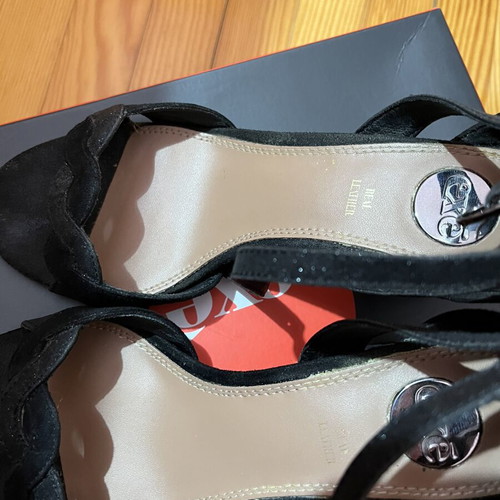 Black sandals used, size 37