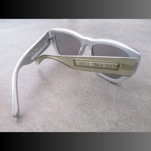 Givenchy 7202S Sunglasses New Grey Silver Acetate