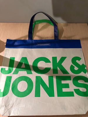 Bag made of recyclable materials new, large and spacious