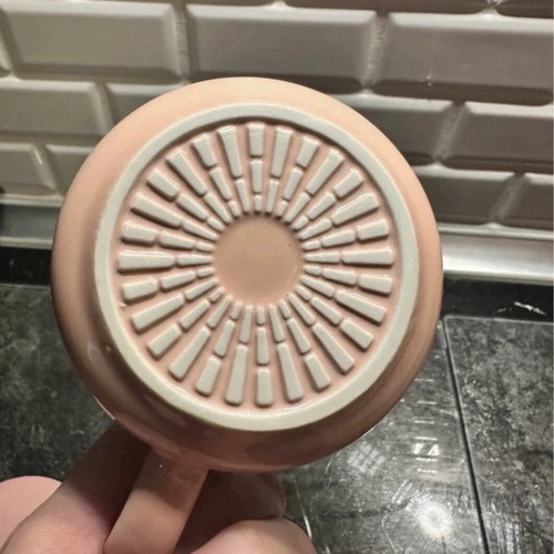 Cupset ceramic cup with pink heated base like new, USB powered