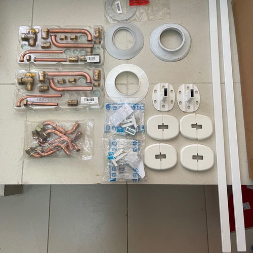 Set of 4 wall-mounted gas burner chimneys new