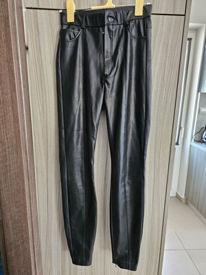 Παντελονι Zara