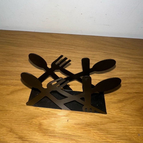 Black metal napkin holder like new