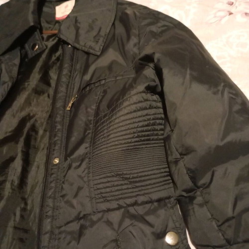 Black short jacket with zipper and buttons like new
