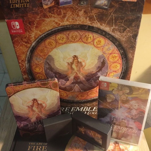 Collector's Limited Edition of Fire Emblem: Three Houses for Nintendo Switch.