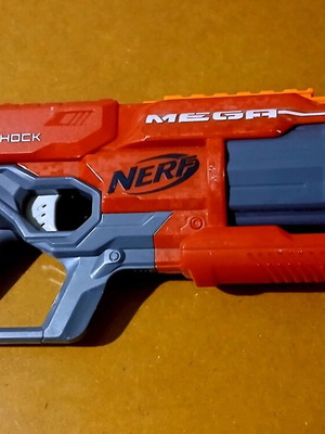 Nerf N-Strike Elite Mega CycloneShock like new revolver blaster