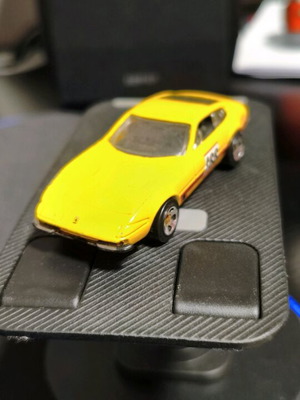 Hot Wheels Ferrari in very good condition