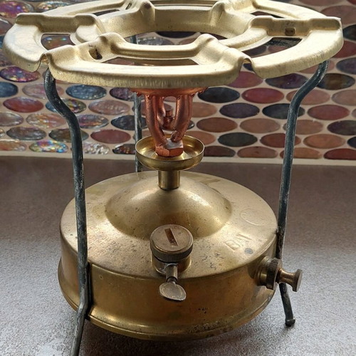 German brass gas stove Bat like new