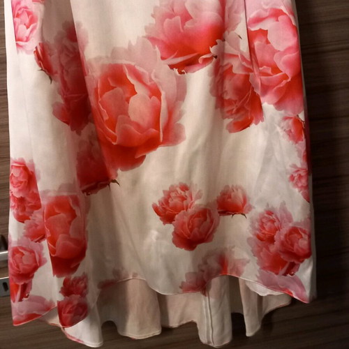 Luxe floral asymmetric dress new, Dorothy Perkins, size 50