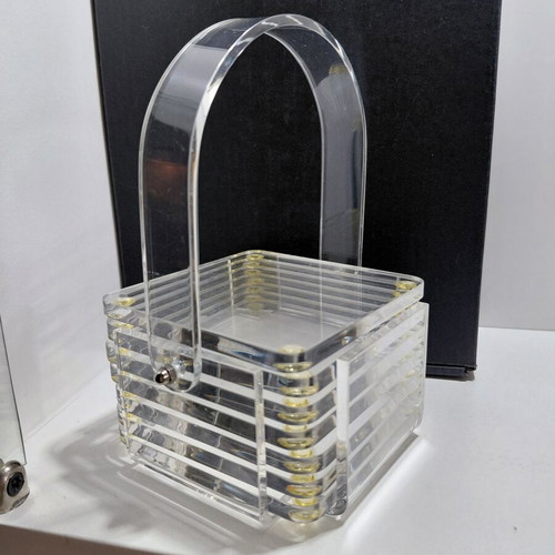 Plexiglass coasters used