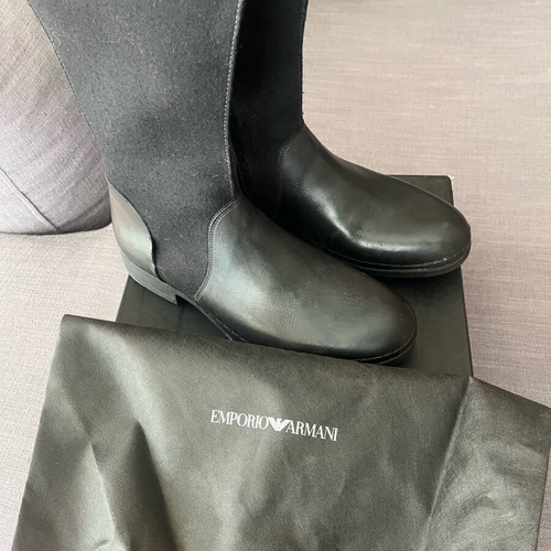 Emporio Armani boots size 43 like new, black