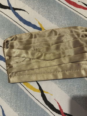 Helena Rubinstein gold clutch bag like new