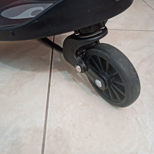 Bumprider Stroller Board like new with universal straps
