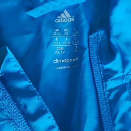 Adidas windbreaker like new, blue