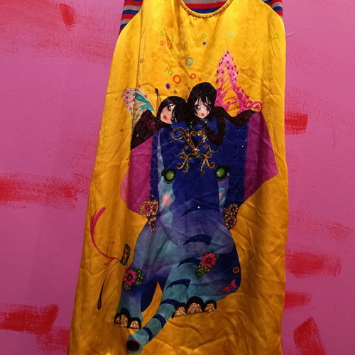 Custo Barcelona size 4 dress like new, colorful yellow