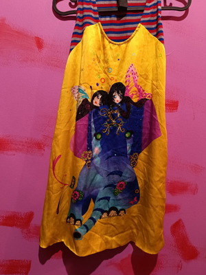 Custo Barcelona size 4 dress like new, colorful yellow