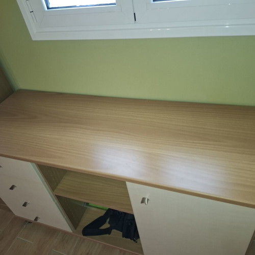 Storage furniture with drawers like new, large capacity