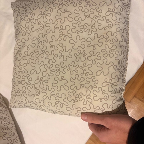 Decorative sofa cushions used, set of 3 pieces