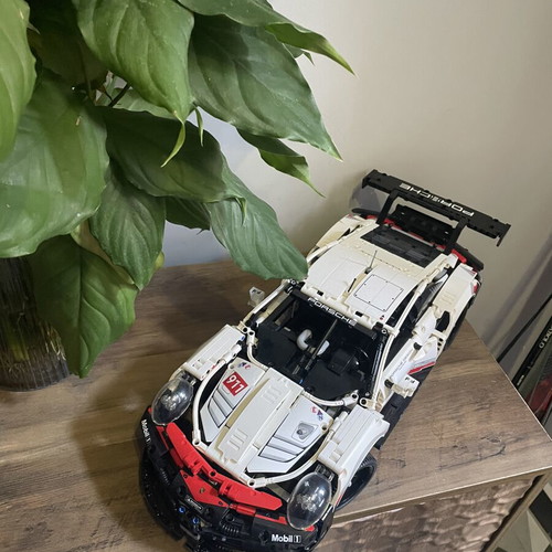 Lego Technic 42096 Porsche 911 RSR like new with instructions and box
