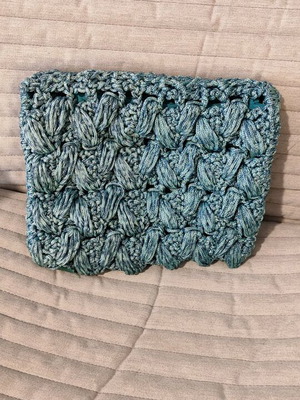 knitted envelope bag