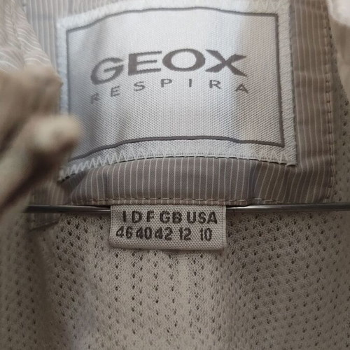 Geox women's waterproof jacket like new, gray and white, size L