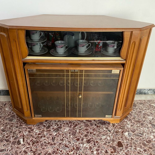Wooden rotating drinks cabinet used