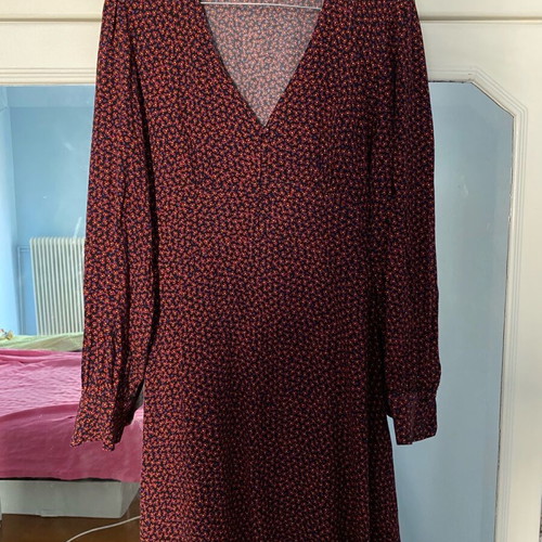 Mango floral dress like new with honeycomb detail