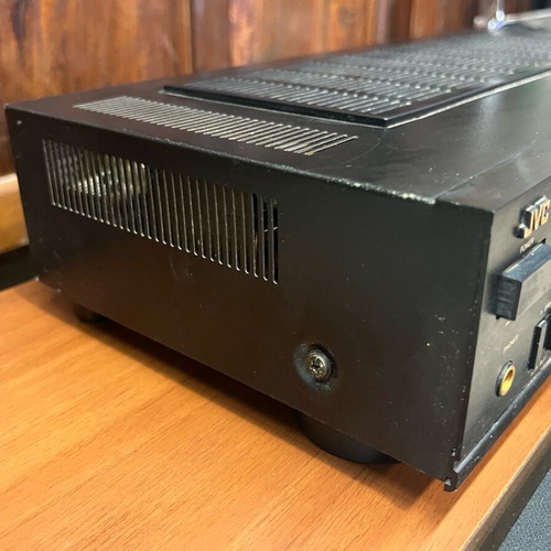 JVC AX 242 Stereo Integrated Amplifier like new
