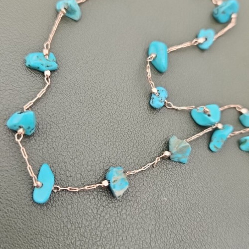 Stainless steel necklace new with blue stones and white heart