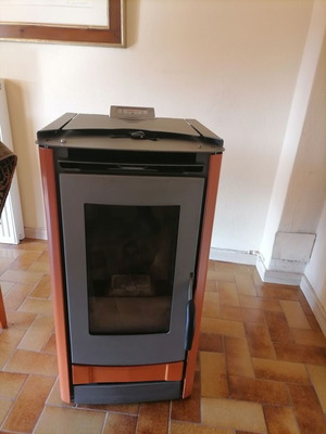Σόμπα πέλλετ Thermorossi Ecotherm 1000 μεταχειρισμένη σε καλή κατάσταση