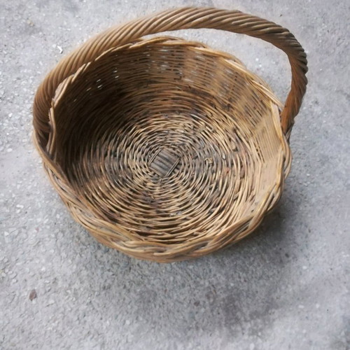 Baskets used, pack of 4, two large low, one tall and one small