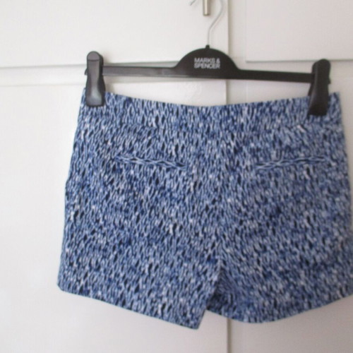 Shorts size S, like new, blue and white