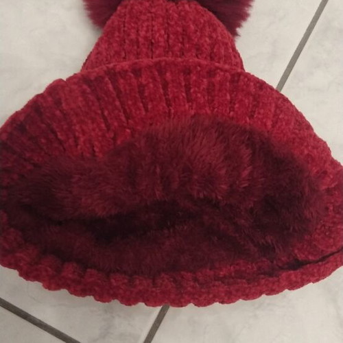 Red hat for girl like new, size XS