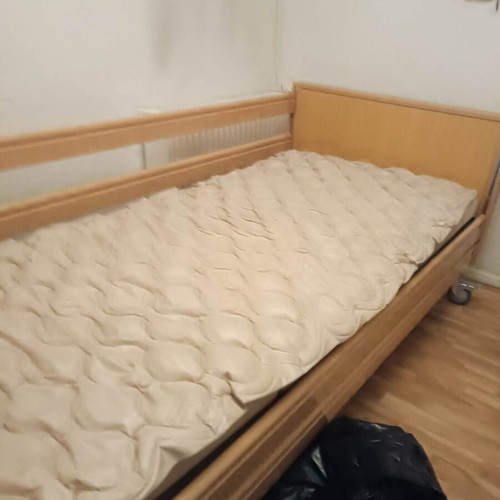 Electric hospital bed Libra like new