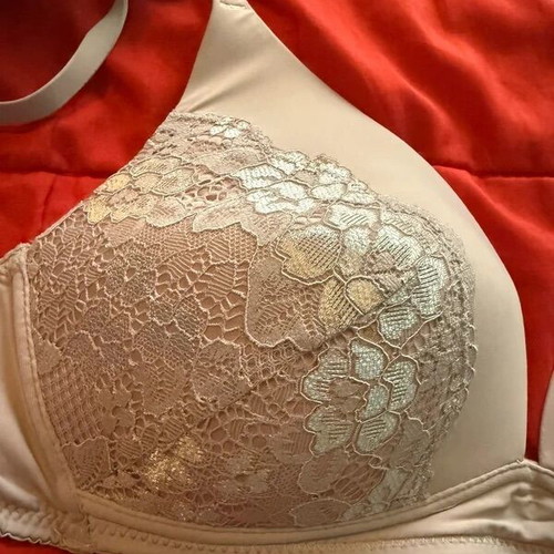 Primark bras 2 pieces size 75D like new, lace balcony style