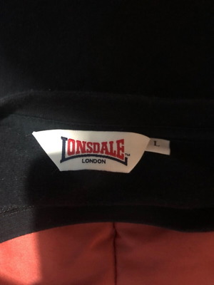 Lonsdale sweatshirt size L like new