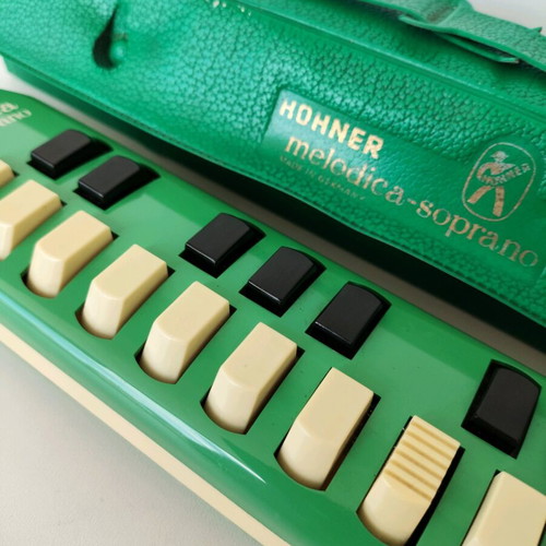Hohner Melodica Soprano used, collectible with original case