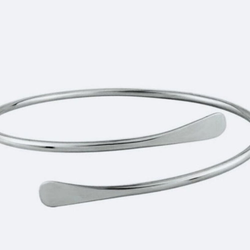 Minimal silver cuff bracelet new, adjustable metal alloy