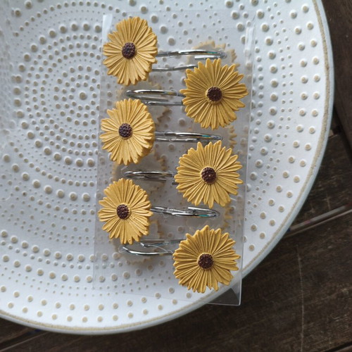 Shower Curtain Hooks new, clay-like design