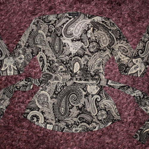 Etro Paisley Print blouse with V-neck like new, size 40