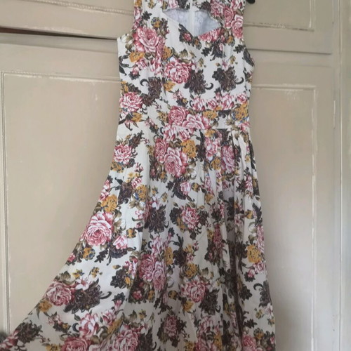 Stella Morgan Vintage Style Floral Midi Dress like new, size UK 12 EU 40