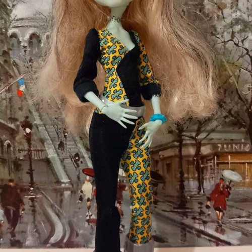 Monster High Freaky Fusion Frankie Stein doll 2014