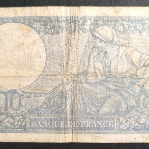 10 Francs 1939 banknote used, France