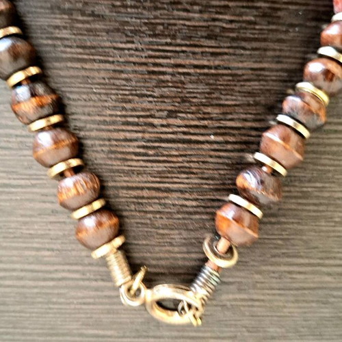 Ethnic Handmade Rosewood Necklace with Metal Clasp and Leather Cord like new