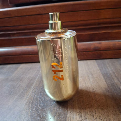212 VIP Carolina Herrera Eau de Parfum tester used, 55-80ml