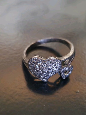 Silver 925 Iris ring with double heart and zircon, like new, size 19