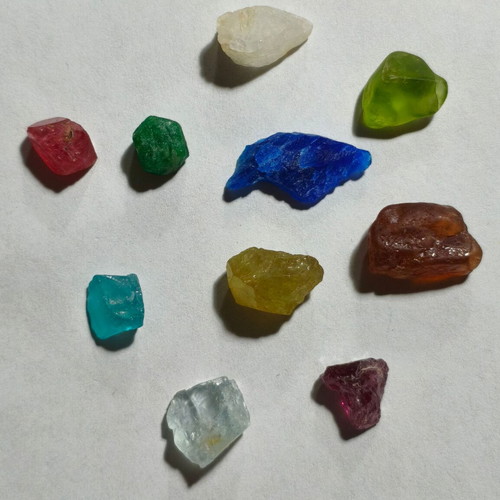 Lot of 10 natural precious stones new
