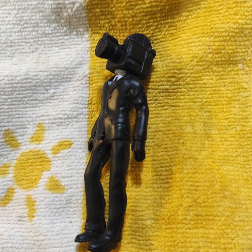 Skibidi Toilet Classic Cameraman figure like new 10cm