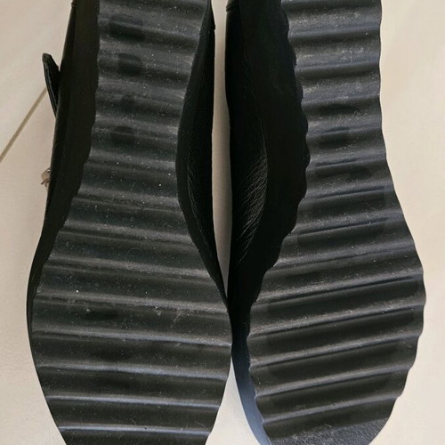 Envie leather ballerinas with 5cm heel, like new, size 39, black
