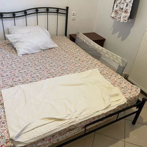 Bed, coffee table and TV furniture set almost new without mattress